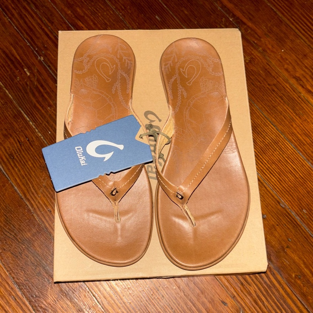 OluKai Honu Flip Flops